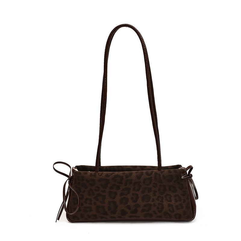 2025 new niche baguette bag